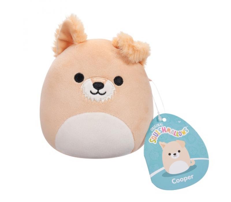 Squishmallows 13 cm - Cooper a bézs kutya fehér hassal Squishmallows 13 cm - Cooper a bézs kutya fehér hassal